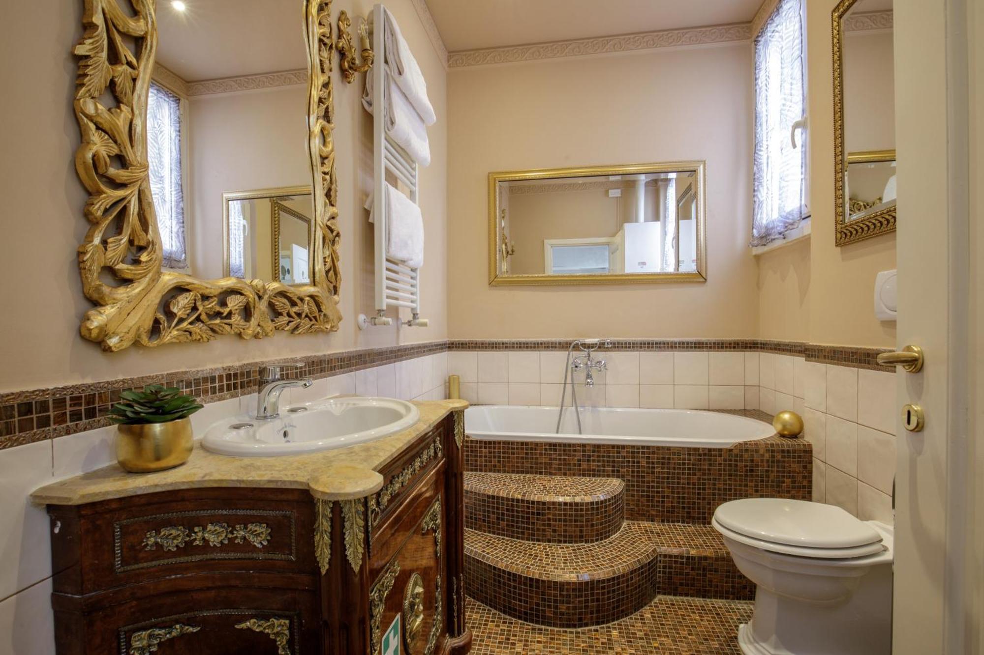 רומא Condotti Corner Apartment Piazza Di Spagna מראה חיצוני תמונה
